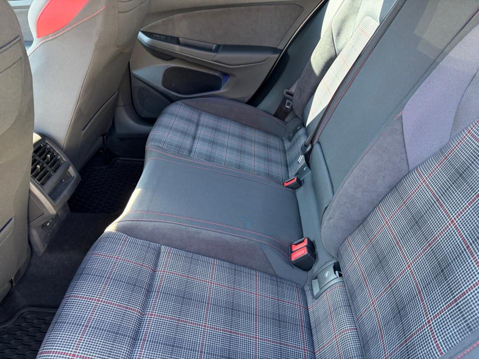 2023 Volkswagen Golf GTI 40th Anniversary Edition