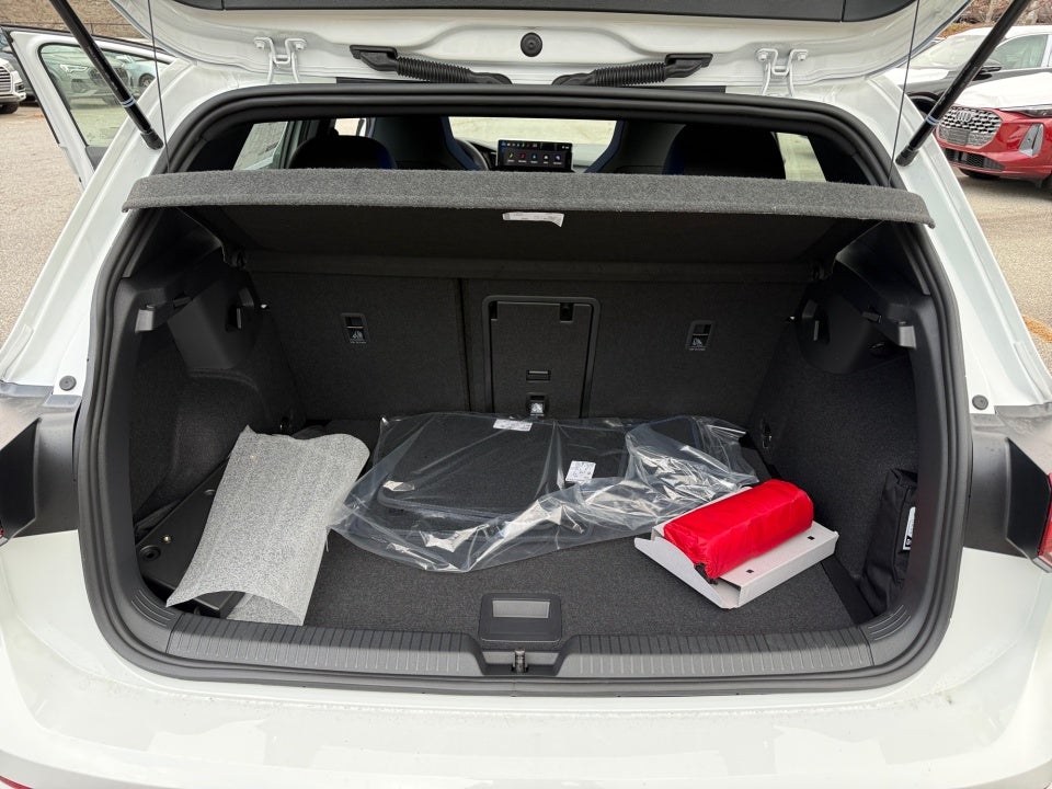 2026 Volkswagen Golf R 2.0T DSG