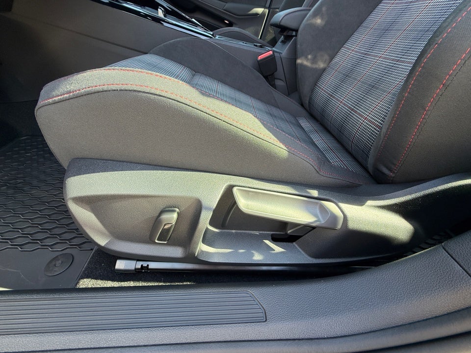 2026 Volkswagen Golf GTI S