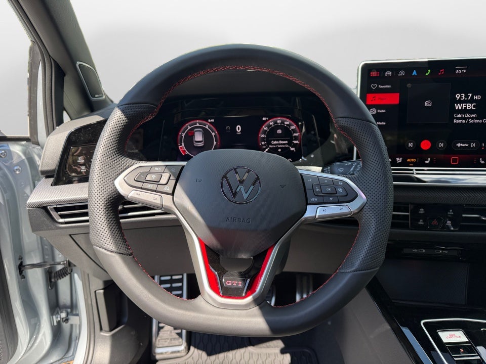 2025 Volkswagen Golf GTI 2.0T SE