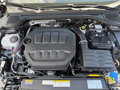 2025 Volkswagen Golf GTI 2.0T SE