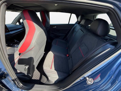 2026 Volkswagen Golf GTI SE