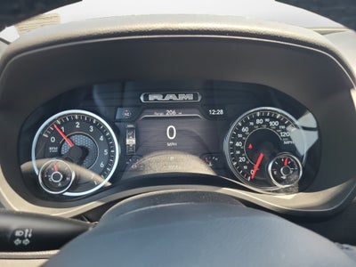 2025 RAM 1500 Big Horn Crew Cab 4x4 5'7' Box