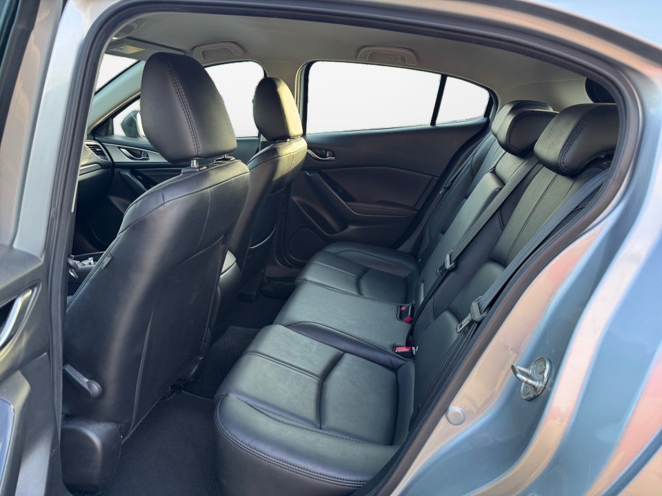 2018 Mazda Mazda3 Hatchback Touring