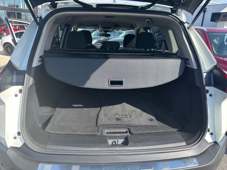 2023 Nissan Rogue SV FWD