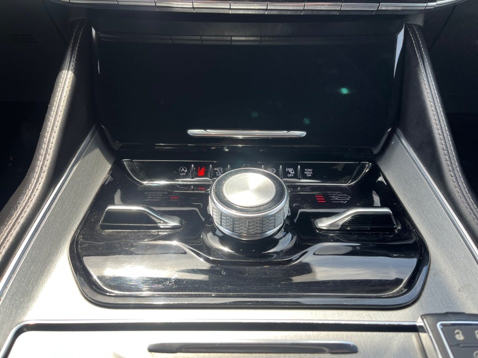 2023 Jeep Wagoneer Series II Carbide