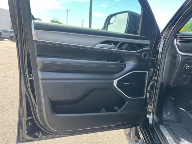 2023 Jeep Wagoneer Series II Carbide
