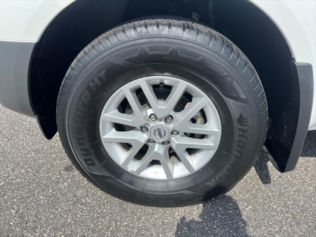 2020 Nissan Frontier SV