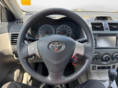 2013 Toyota COROLLA LE