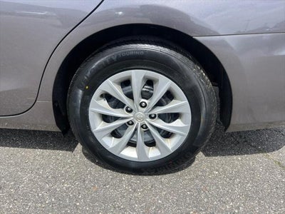 2015 Toyota CAMRY LE