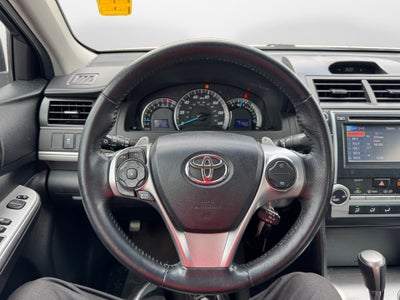 2013 Toyota CAMRY SE