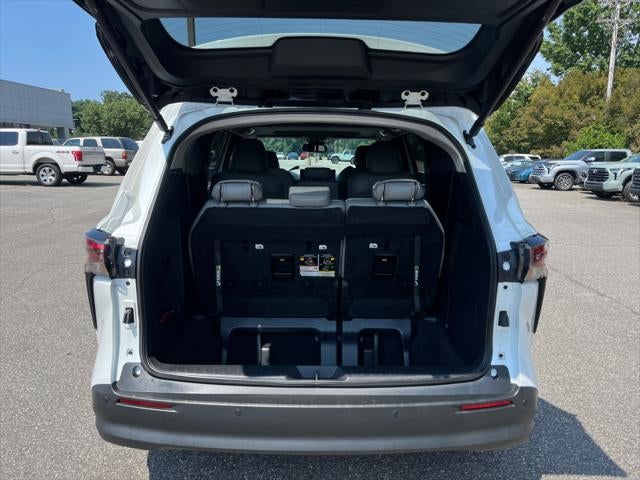 2025 Toyota Sienna XLE