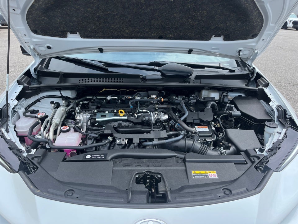 2025 Toyota Prius Plug-in Hybrid XSE