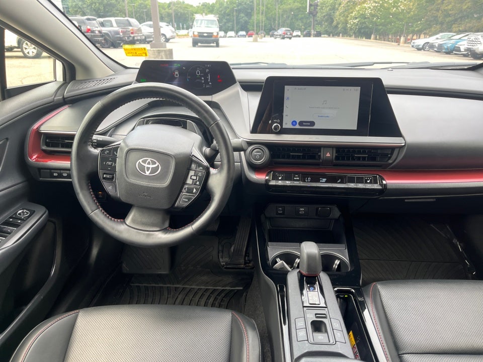 2025 Toyota Prius Plug-in Hybrid XSE