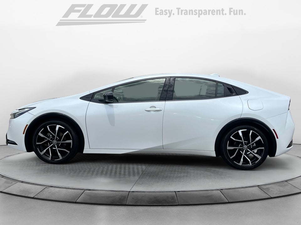 2025 Toyota Prius Plug-in Hybrid XSE