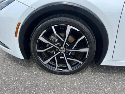 2025 Toyota Prius Plug-in Hybrid XSE