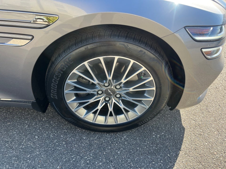 2024 Genesis G80 2.5T AWD