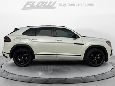 2026 Volkswagen Atlas Cross Sport 2.0T SEL R-Line Black