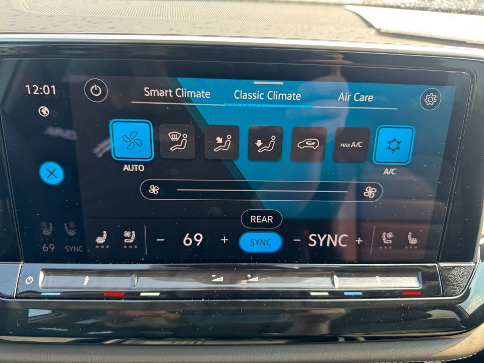 2026 Volkswagen Atlas SEL