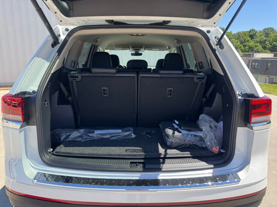2026 Volkswagen Atlas SE