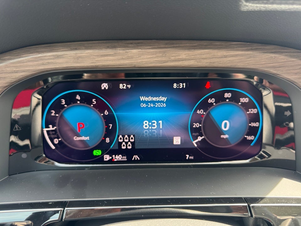 2026 Volkswagen Atlas 2.0T SEL Premium R-Line