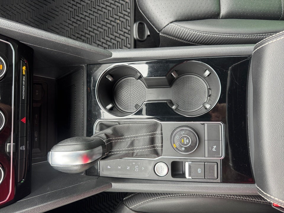 2023 Volkswagen Atlas Cross Sport 2.0T SE w/Technology