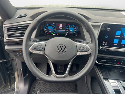 2026 Volkswagen Atlas Cross Sport SE with Technology