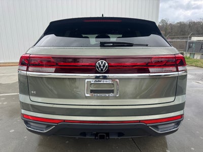 2026 Volkswagen Atlas Cross Sport SE with Technology