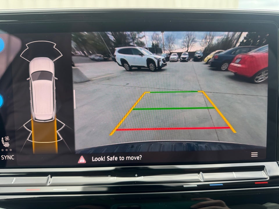 2026 Volkswagen Atlas SE with Technology