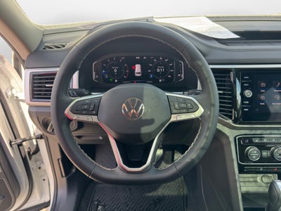 2023 Volkswagen Atlas 2.0T SE w/Technology