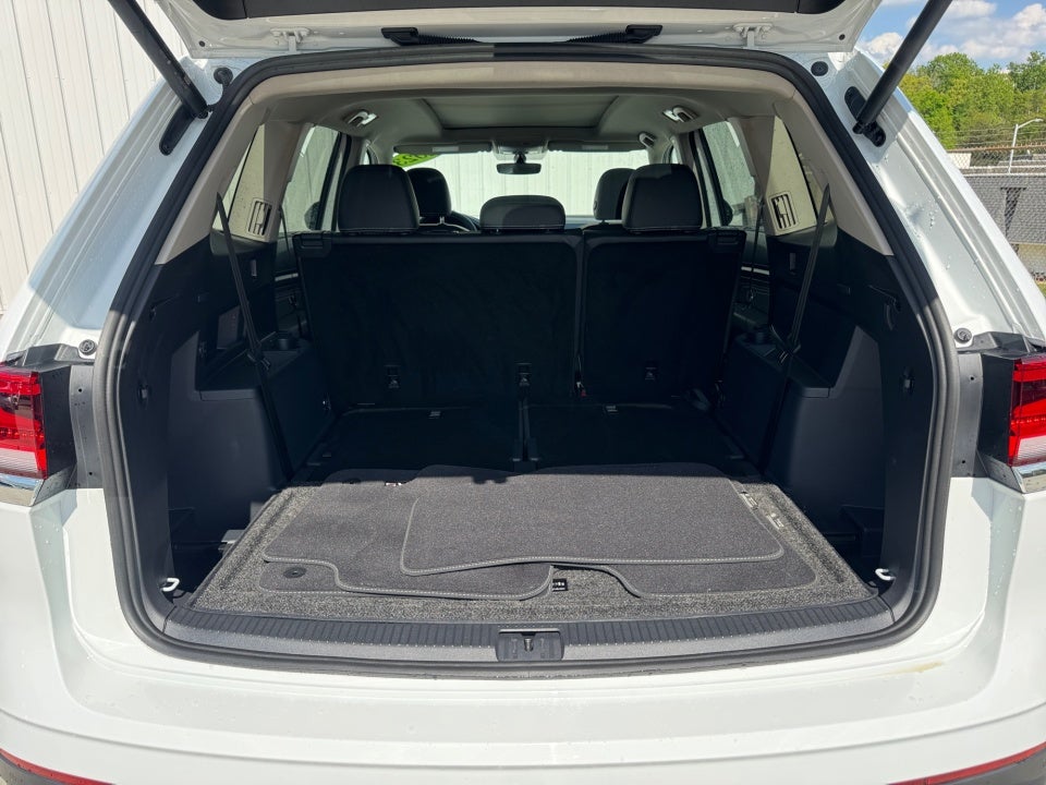 2023 Volkswagen Atlas 2.0T SE w/Technology