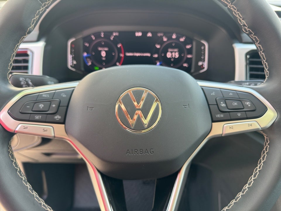 2023 Volkswagen Atlas 2.0T SE w/Technology