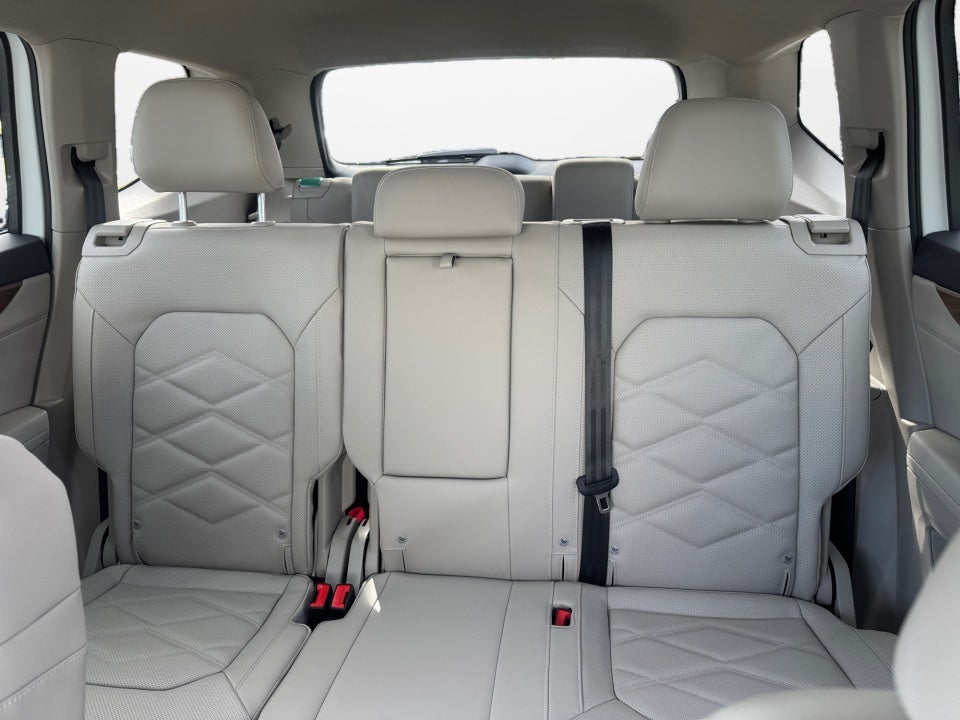 2026 Volkswagen Atlas SE