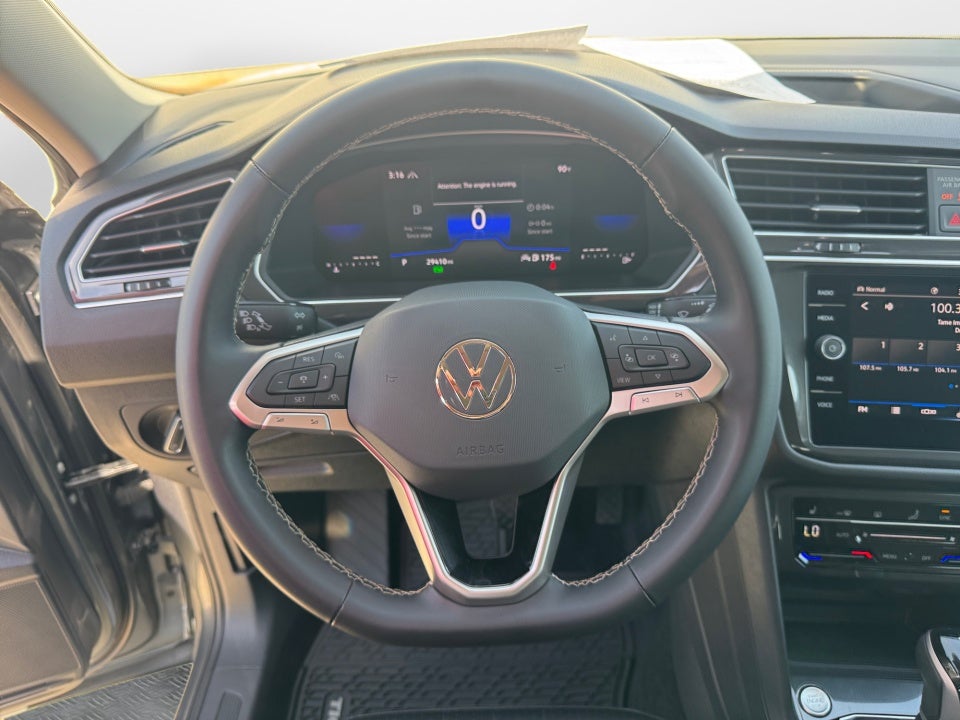 2024 Volkswagen Tiguan SE