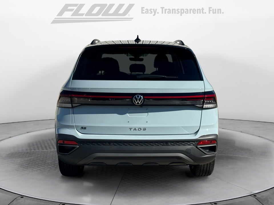 2026 Volkswagen Taos SE Black