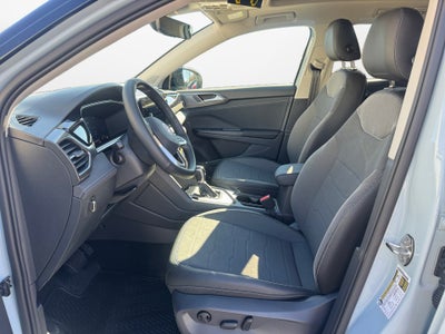 2026 Volkswagen Taos SE Black