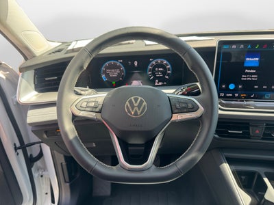 2025 Volkswagen Tiguan 2.0T SE