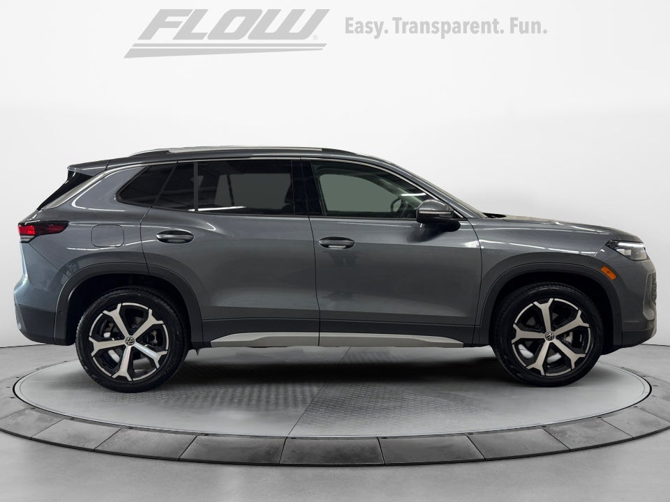 2025 Volkswagen Tiguan 2.0T SE