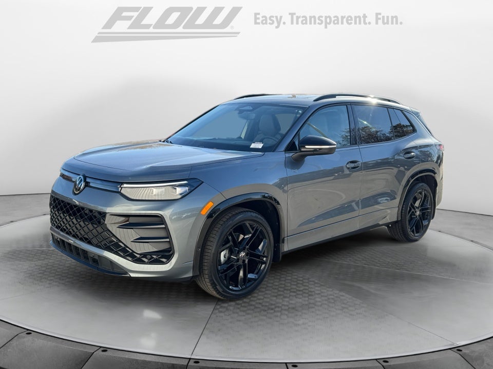 2026 Volkswagen Tiguan SE R-Line Black