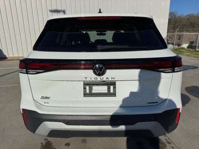 2025 Volkswagen Tiguan 2.0T SE