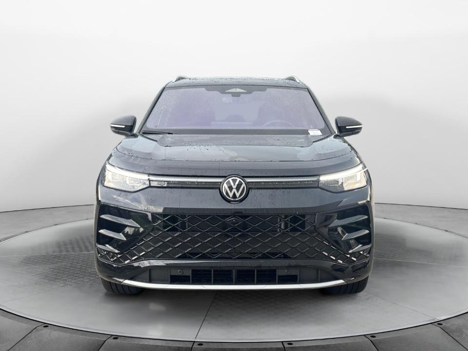 2026 Volkswagen Tiguan SEL R-Line Turbo