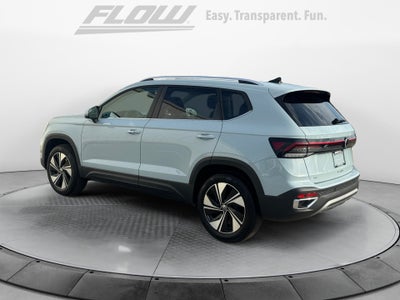 2026 Volkswagen Taos SE