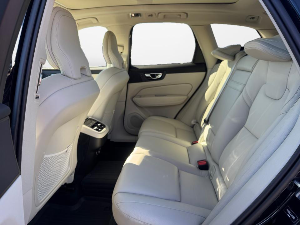 2020 Volvo XC60 Inscription
