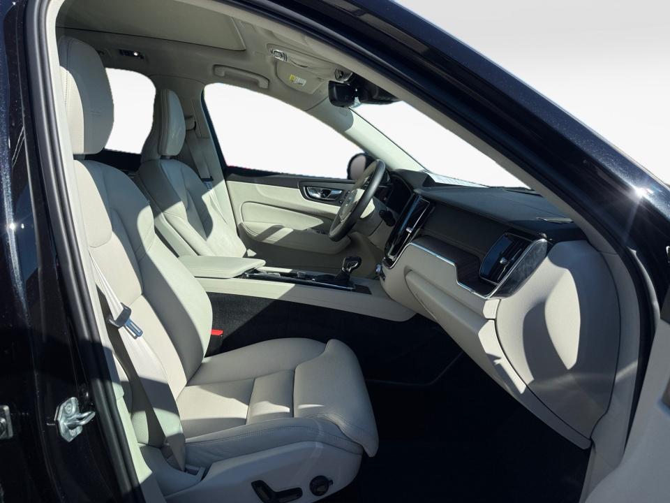 2020 Volvo XC60 Inscription