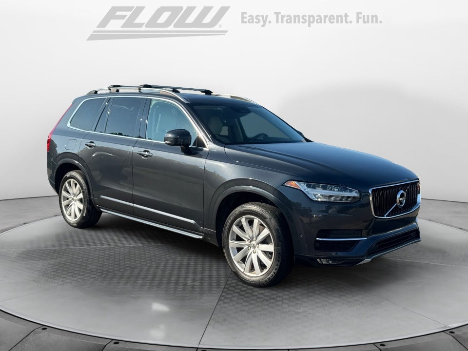 2016 Volvo XC90 T6 Momentum