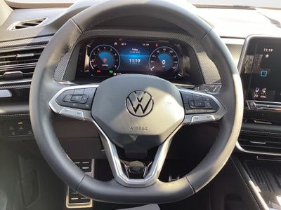 2026 Volkswagen Atlas Cross Sport 2.0T SEL R-Line Black