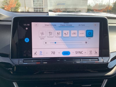 2026 Volkswagen Atlas Cross Sport 2.0T SEL R-Line Black