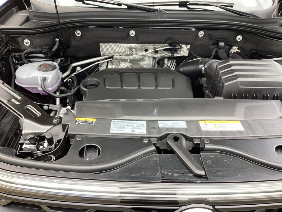 2026 Volkswagen Atlas Cross Sport 2.0T SEL