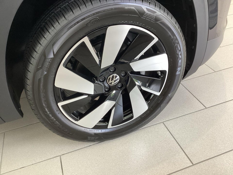 2026 Volkswagen Atlas Cross Sport 2.0T SEL