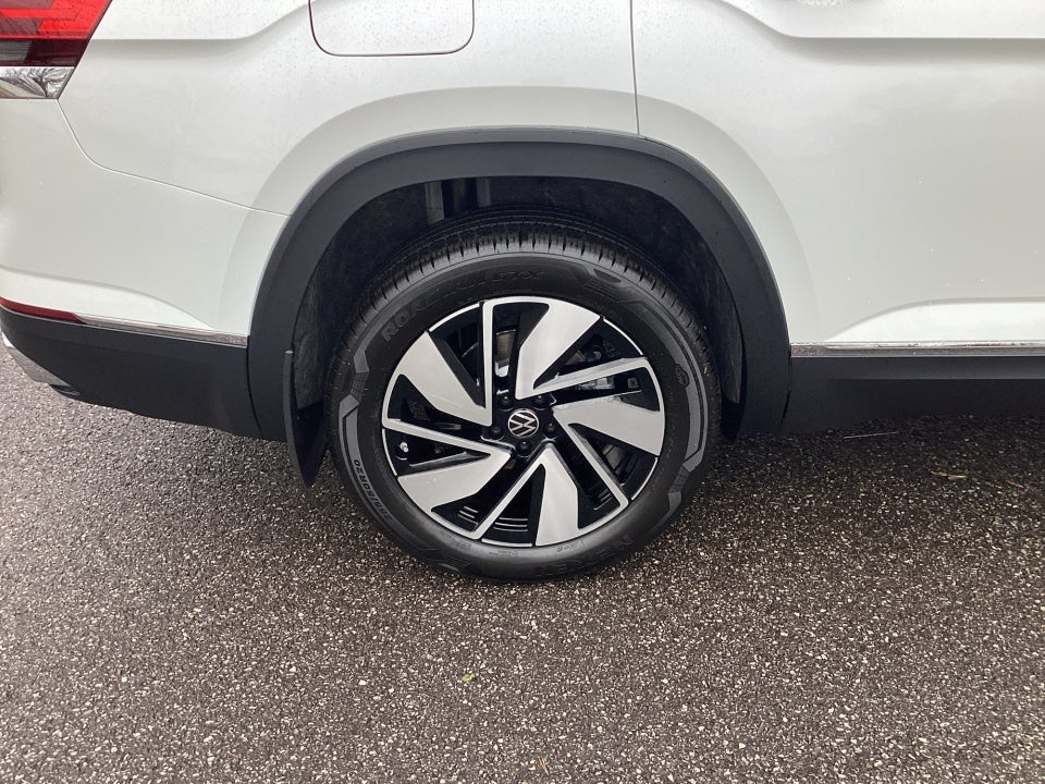 2026 Volkswagen Atlas SEL